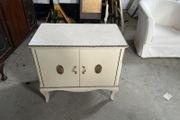 Vintage storage press