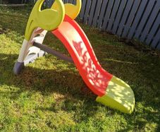 Kid's slide