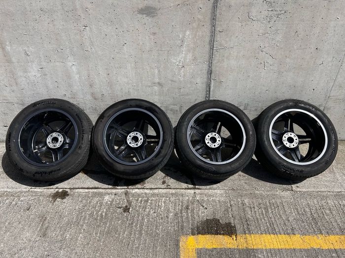 Genuine Mercedes AMG GLC 19" Alloy Wheels - TPMS Included, Staggered