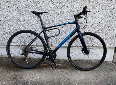 Mens Giant Hybrid Bike