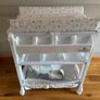 babylo changing table Image 3
