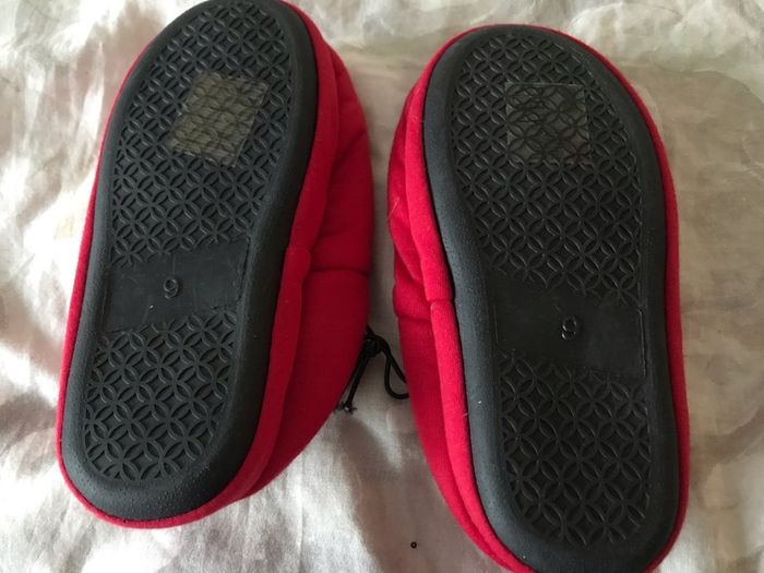 Christmas slippers size 9