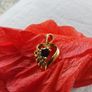 18 CT Gold pendant with Natural Sapphire and  diamonds Image 6