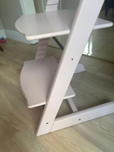 pink Tripp trappe stokke chair