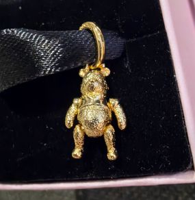 Pandora Disney  Winnie the Pooh Gold Dangle Charm new