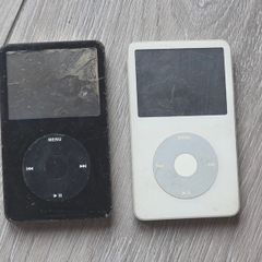2 x iPod 5th Gen Classic 30gb (Free Post)