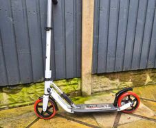 Scooter Nixor Pro Series 200