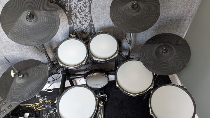 Drum kit