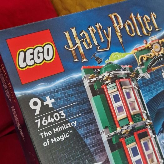 LEGO Harry Potter Ministry of Magic (76403) Free shipping