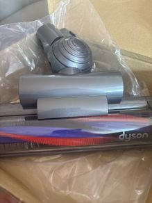 dyson head