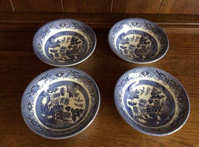 4 Willow pattern cereal bowls