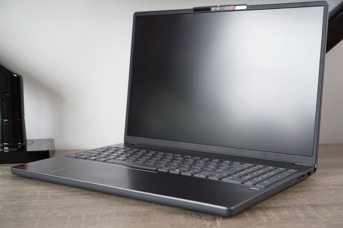 Lenovo IdeaPad Slim 3 15.3" | Snapdragon X | 16GB | 256GB | Premium Care Warranty