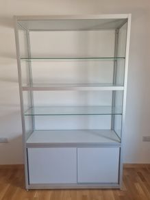 Display cabinet