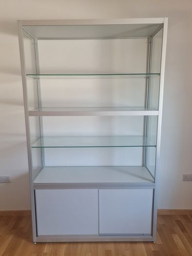 Display cabinet