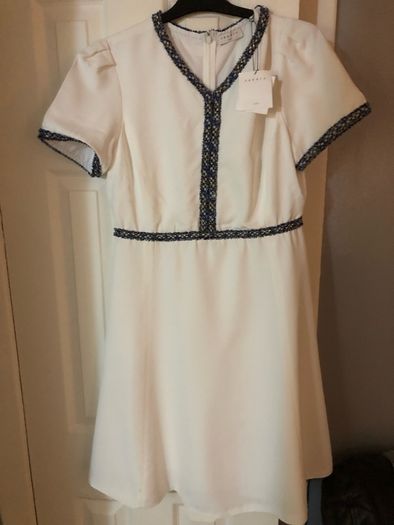 Ladies BNWT stunning Sandro Paris dress size 42