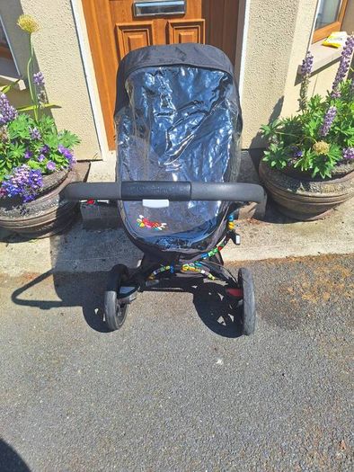 complete baby travel system