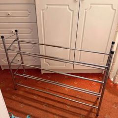 Shoe rack