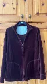 Dash Ladies Zip Up Jacket Sweater. Colour Cappuccino Nutmeg Brown. Brand Dash. Super Quality Cotton Mix With Velvet Feel.  Size 12 / Medium.  In Great Condition