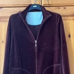 Dash Ladies Zip Up Jacket Sweater. Colour Cappuccino Nutmeg Brown. Brand Dash. Super Quality Cotton Mix With Velvet Feel.  Size 12 / Medium.  In Great Condition