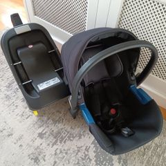 Silver cross infant car seat + ISOFIX base - excellent condition