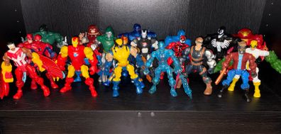Hasbro Marvel Super Hero Mashers - Collection of 21 Figures