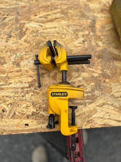 stanley bench vice