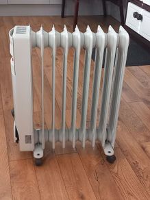 Electrical oil filled radiator heater