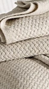 throw knitted