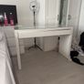 Desk Image 9