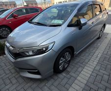 Honda shuttle 2016 hybrid car mpv