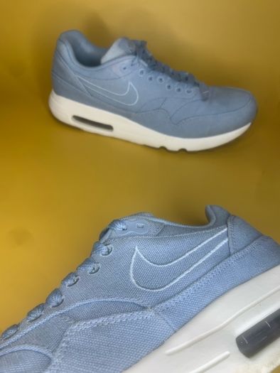 Get Unique Nike's