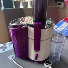 centrifugal juicer
