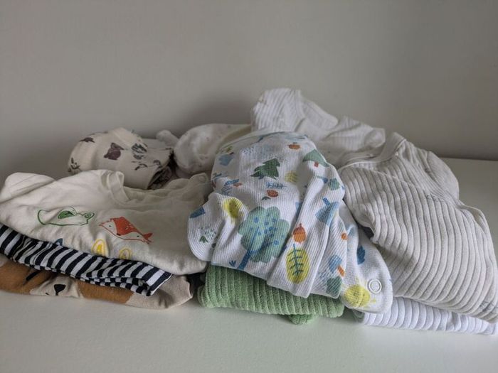 Baby clothes 0-3/3-6mths