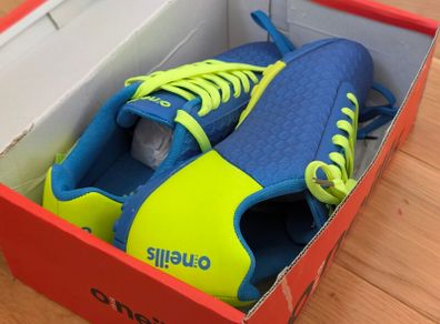 Astro boots O Neil's size 6