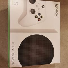 Xbox Series S 512GB white, opened box but never turned on and comes with starfield console magnetic wrap