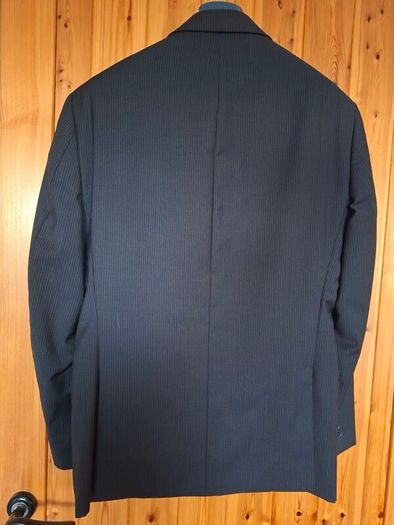 Calvin Kleik dark navy suit
