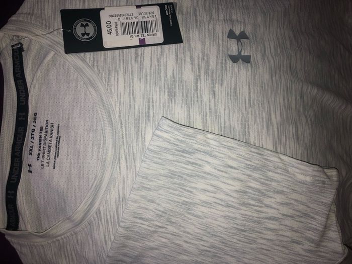 Under armour means running t-shirt size XXL brand new