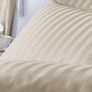 Binky London Duvet set Image 2