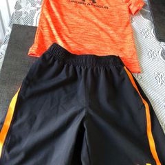 Boys under armour top and shorts age 5/6