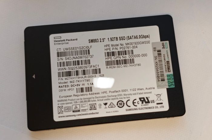 Samsung SSD sata 1.92 sm883 enterprise