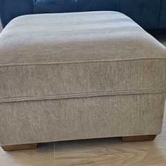 EZ living ottoman