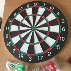 Dart board with 6 darts