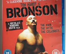 Bronson [2008] Tom Hardy [Blu-ray Movie]