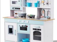 main image for ad Kids Wooden Play Kitchen