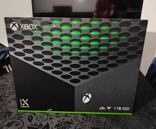 Xbox Series X 1TB Console With Controller Boxed