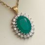 9ct Yellow Gold Agate Pendant & Chain Image 6