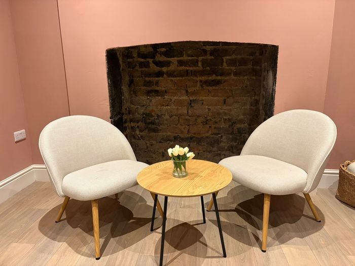 chairs & coffee table