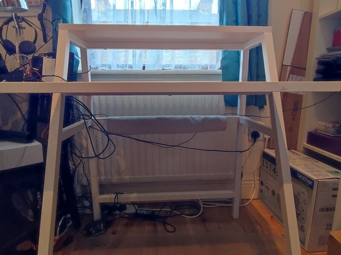 Ikea Mittplan Desk