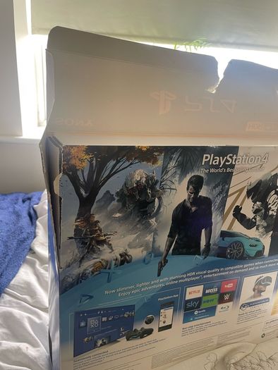 PS4 Slim 1TB Bundle (Firmware 10.71) Boxed with 2 Controllers & Dock