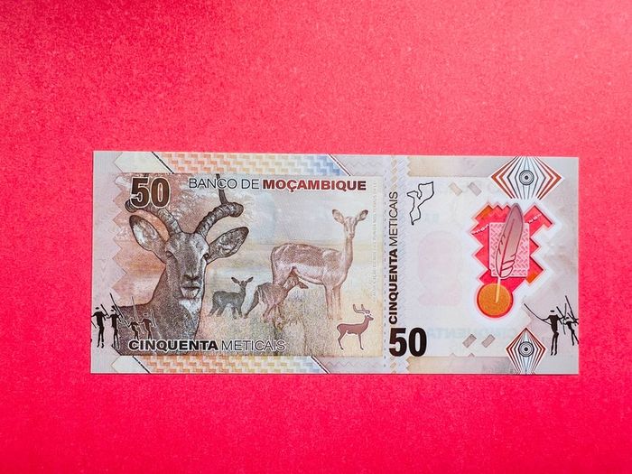 Mozambique. 50 Meticais  2024.pick. 156a  Polymer Plastic. ( Uncirculated )